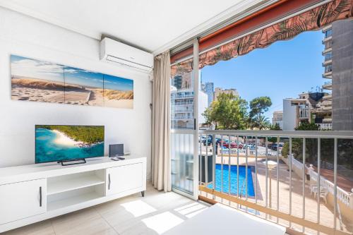 Benidorm Apartment | Carabelas III 1-3 Apartment Levante Beach
