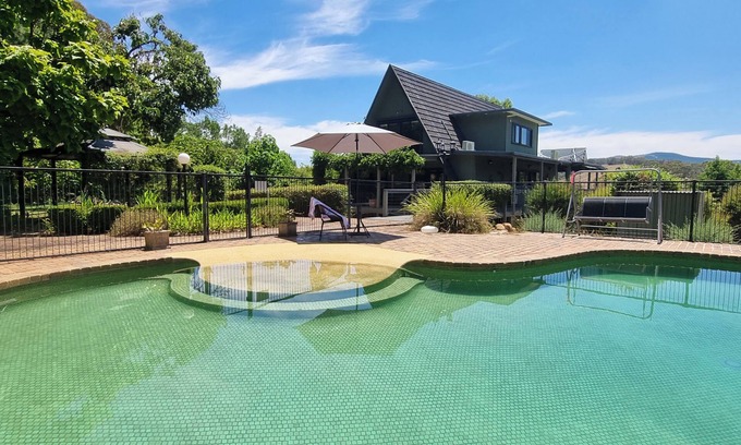 Myrtleford House | Carawah Ridge
