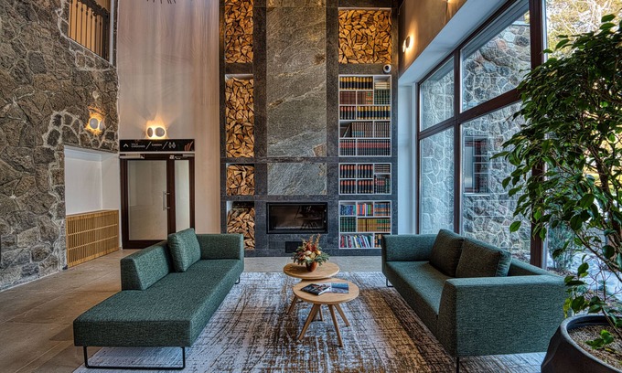 Szentendrei Hotel | Cardoner Hotel and Conference Centre