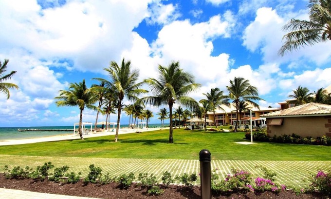 Crystal Harbour Apartment | Caribbean Gem! 4 Island View Units, Steps to North Sound Golf Club! Outdoor Pool
