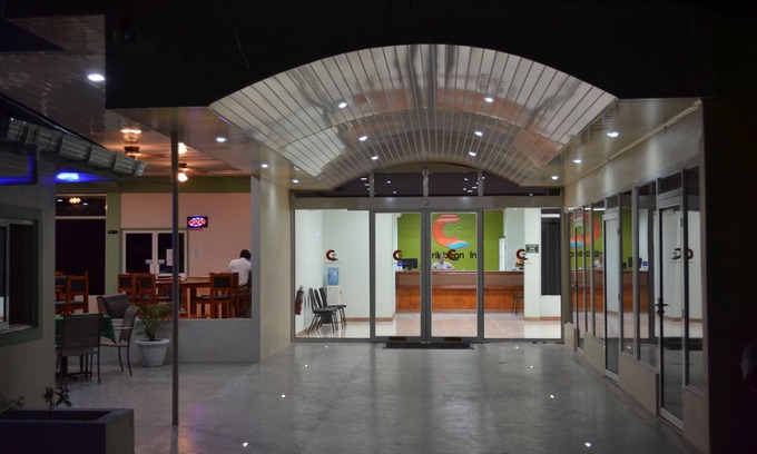 Georgetown Hotel | Caribbean Inn