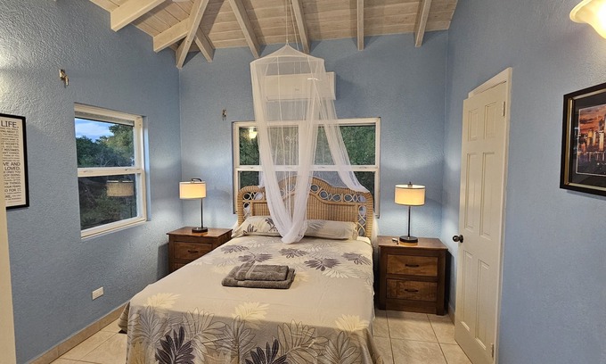Valley Church Apartment | Caribbean Sea View Cottage