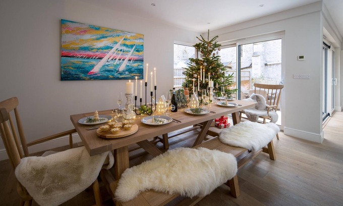 Seaview House | Carita - a semi detached house that sleeps 6 guests in 3 bedrooms