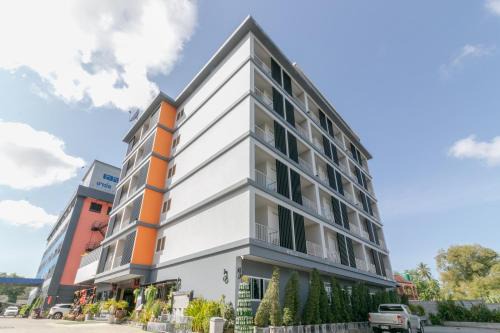Phuket Hotel | Carpio Hotel Phuket
