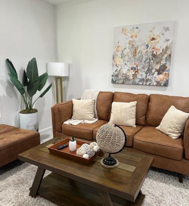 San Juan Apartment | Carroll Estates 3 Bedroom Apartment Retreat