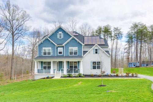 Fredericksburg House | Carter Family House
