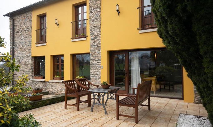 Arzua Villa | Casa A Curiscada