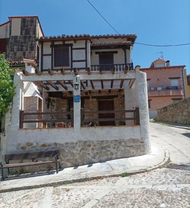 Arenas de San Pedro House | CASA ABUELo CAÑI
