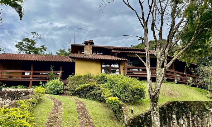 Santo Antonio Cottage | Casa Aconchegante Dentro de Condomínio Fechado a 35 km de Belo Horizonte