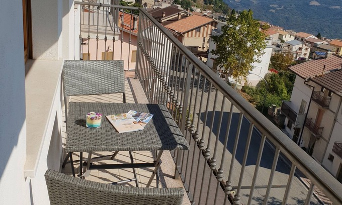 Lama dei Peligni House | Casa-Albergo Tiroasegno