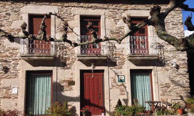 Loureiro House | Casa Alpargateiro