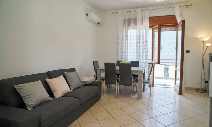 Miramare Apartment | Casa Ameris - Three Bedroom Apartment, Sleeps 6