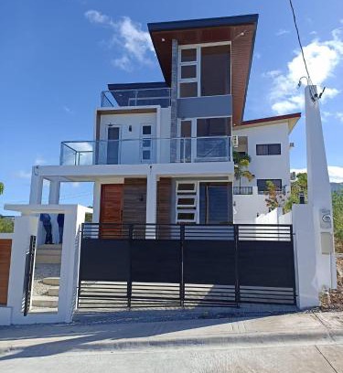 Mariveles Resort | Casa Amores: Camaya Coast