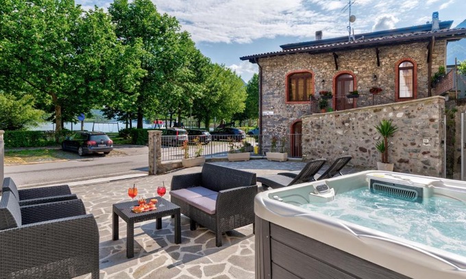 Idro Apartment | Casa Angelina