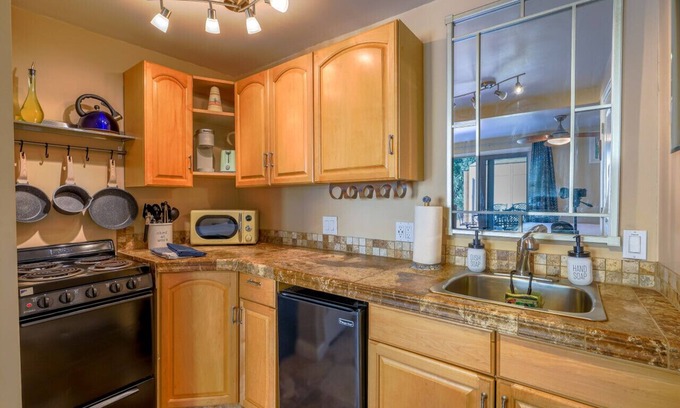 Marshall Parkway House | Casa Arroyo - Premier PHX Location with Casita