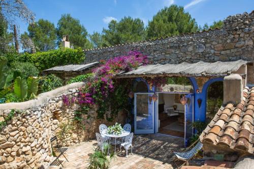 Canyelles House | Casa Azul at Masia Nur Sitges, Adults only
