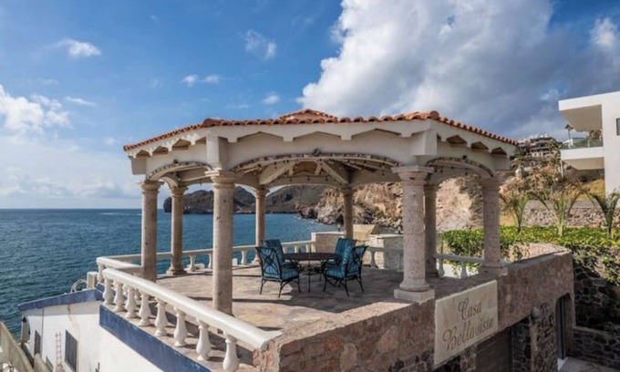 San Carlos House | Casa Bellavista hosts one of the best views in San Carlos includes BBQ & Gazebo.