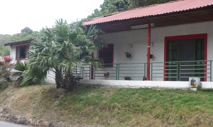 Guadalajara de Buga House | -Casa Campestre-