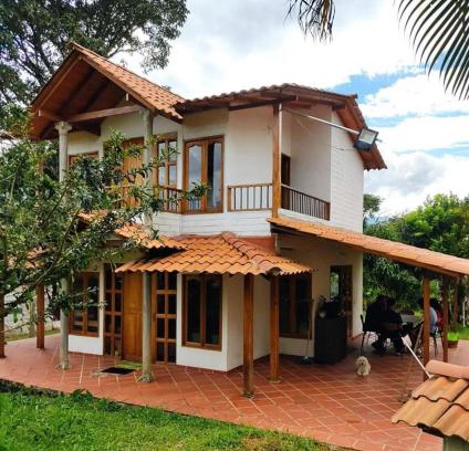 Guadalupe House | Casa Campestre Villa Luz