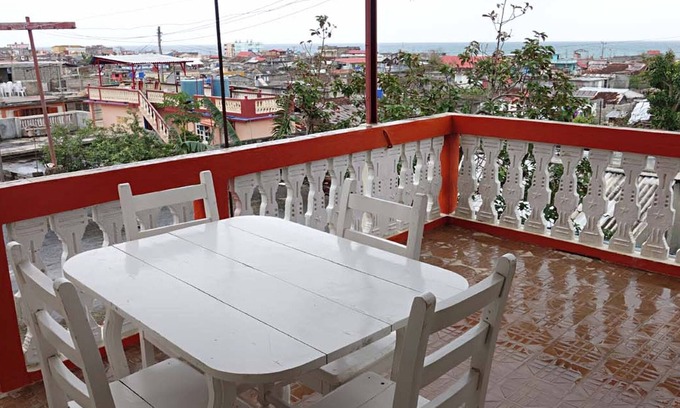 Baracoa House | Casa Cesar Katy
