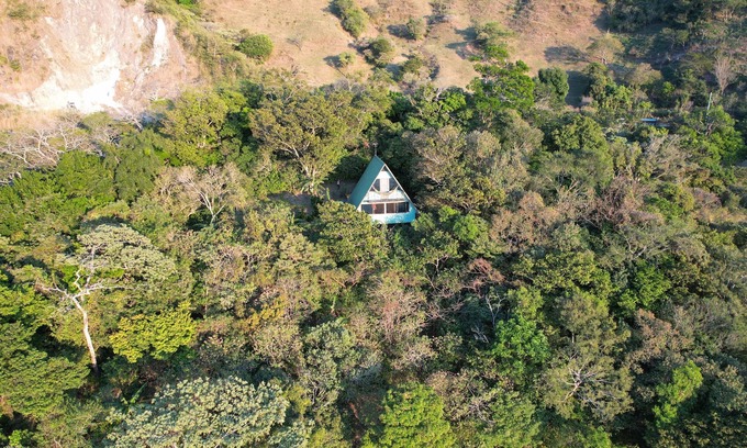 La Lindora Cabin | Casa Cielo: Bird’s Eye Views– proceeds support Sustainability Center