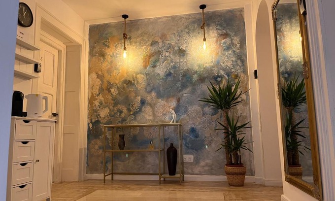 Center House | CASA CIUC