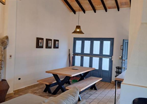 Piribebuy House | Casa colonial a metros del arroyo Piribebuy