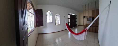 Murucupi House | Casa com 2 quartos e 4 camas, banheiro exclusivo, cozinha e sala ampla