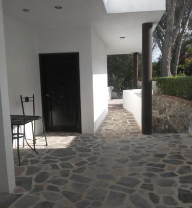 Bernal House | Casa de Cactus