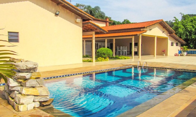 Mairipora House | Casa de campo c piscina e lazer em Mairiporã