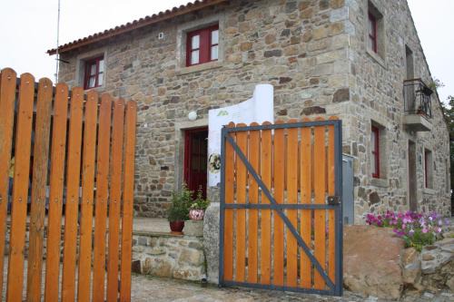 Picote House | Casa de l Puio