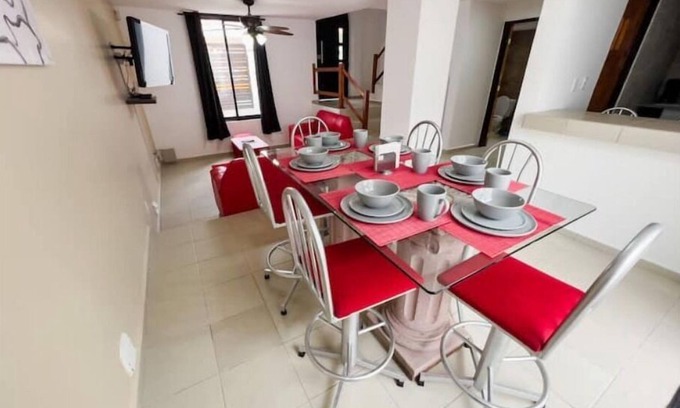 San Luis Potosi House | Casa de las Lomas 3BR - 2 Bathroom - Free Parking