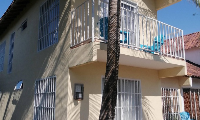 Honda House | Casa de las Palmas, beautiful rustic colonial house, suitable for your pets.