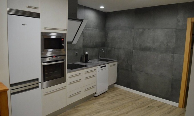 Tudela Apartment | Casa Del Carmen I - Parking included