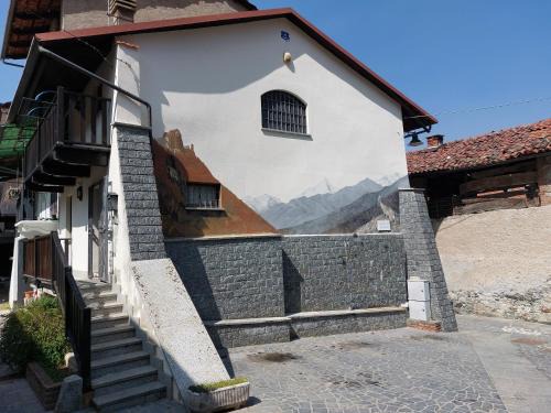 Chiusa di San Michele Villa | Casa del Rustico, Indipendente vista Sacra con dipinto