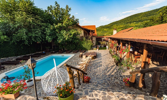 Pianu de Sus House | Casa Dives, Transylvania