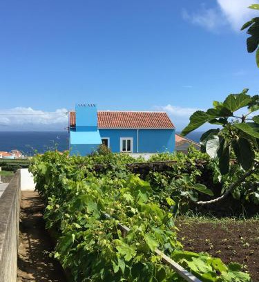 Porto Judeu House | Casa do Vizinho