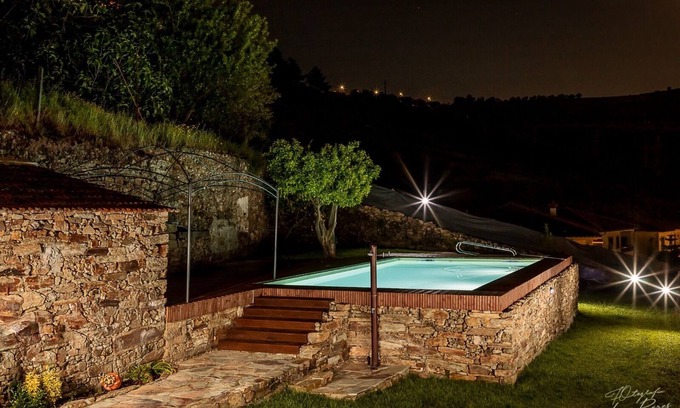 Santa Marta de Penaguiao House | Casa dos Bardos - Alto Douro Wine Region