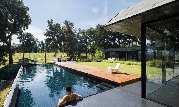 Molares House | Casa dos Sobreiros - Three Bedroom House, Sleeps 6