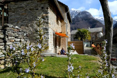 Verdabbio Bed & Breakfast | Casa Dosc
