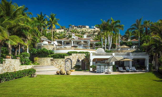 Palmilla Villa | Casa Edwards Beach Front at Palmilla