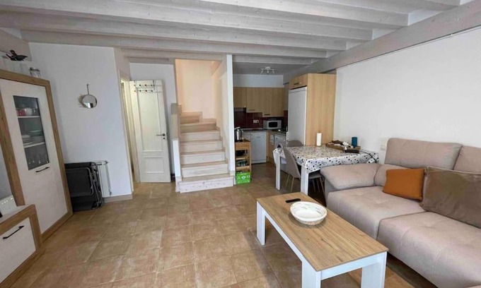 Arredondo House | Casa en la montaña con piscina de temporada