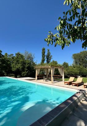 Las Rosas House | Casa exclusiva y calefaccionada cercana a plaza Villa de las Rosas