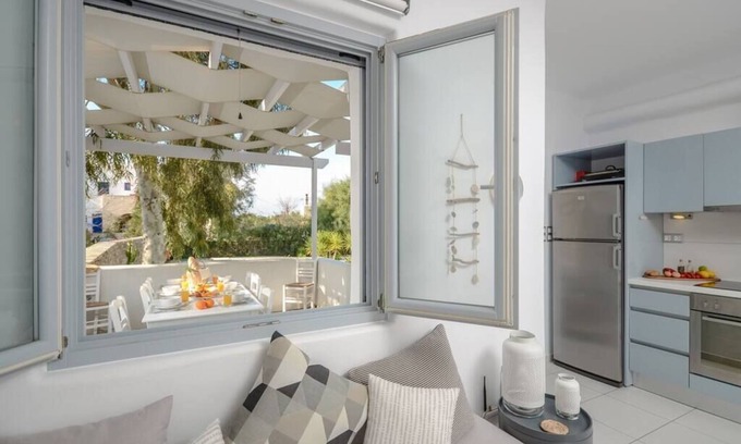 Stelida House | Casa Famiglia, Stelida