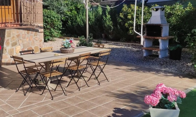Arges Ski Chalet | Casa Familiar con Jardín a 5 Minutos de Toledo