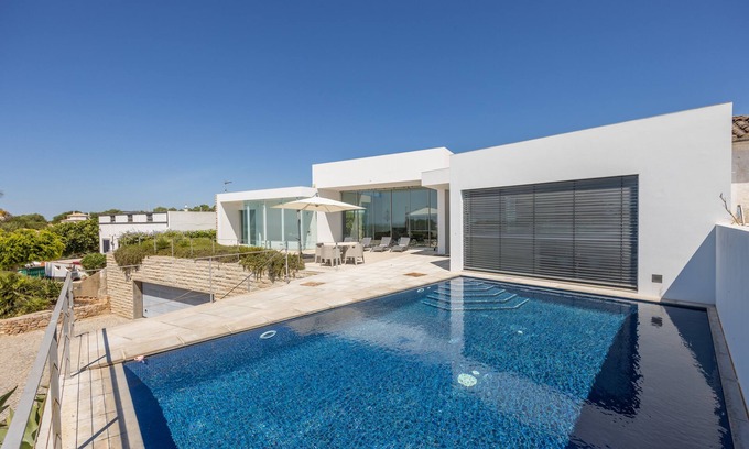 Santo Estevao Villa | Casa Henna