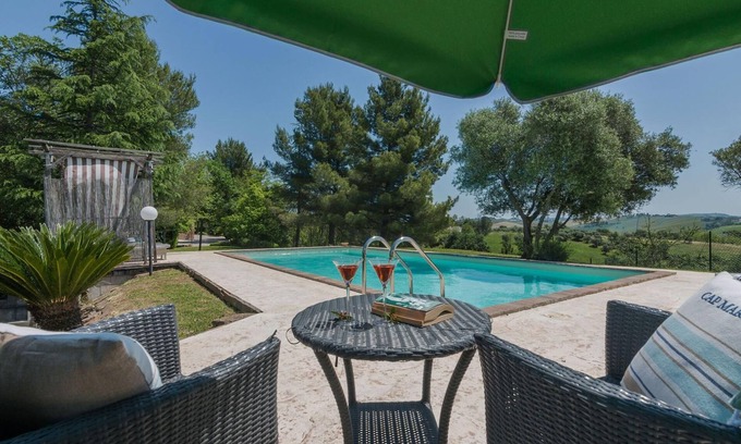 Mogliano Villa | Casa Infinito 4 - Two Bedroom Villa, Sleeps 4