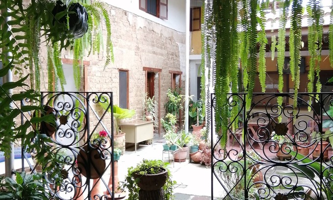 Zona 2 Bed & Breakfast | Casa Jocotenango - Centro Historico