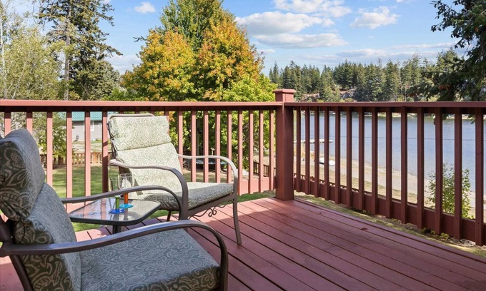 Rathdrum House | Casa Lakes: Snowmobiling, Private Dock, Lake View, Fire Pit, Close to Silverwood!