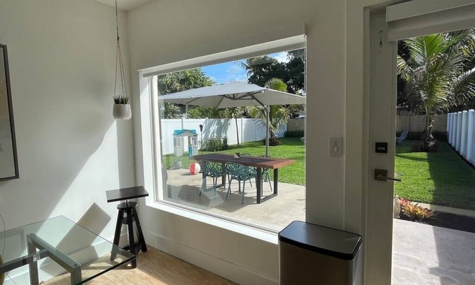 Biscayne Park House | Casa Laura Miami * Family friendly * Amazing Patio.BBQ.Minutes to Beaches.